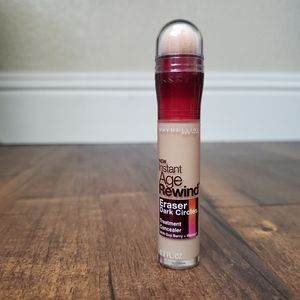 Maybelline Instant Age Rewind in Neutralizer